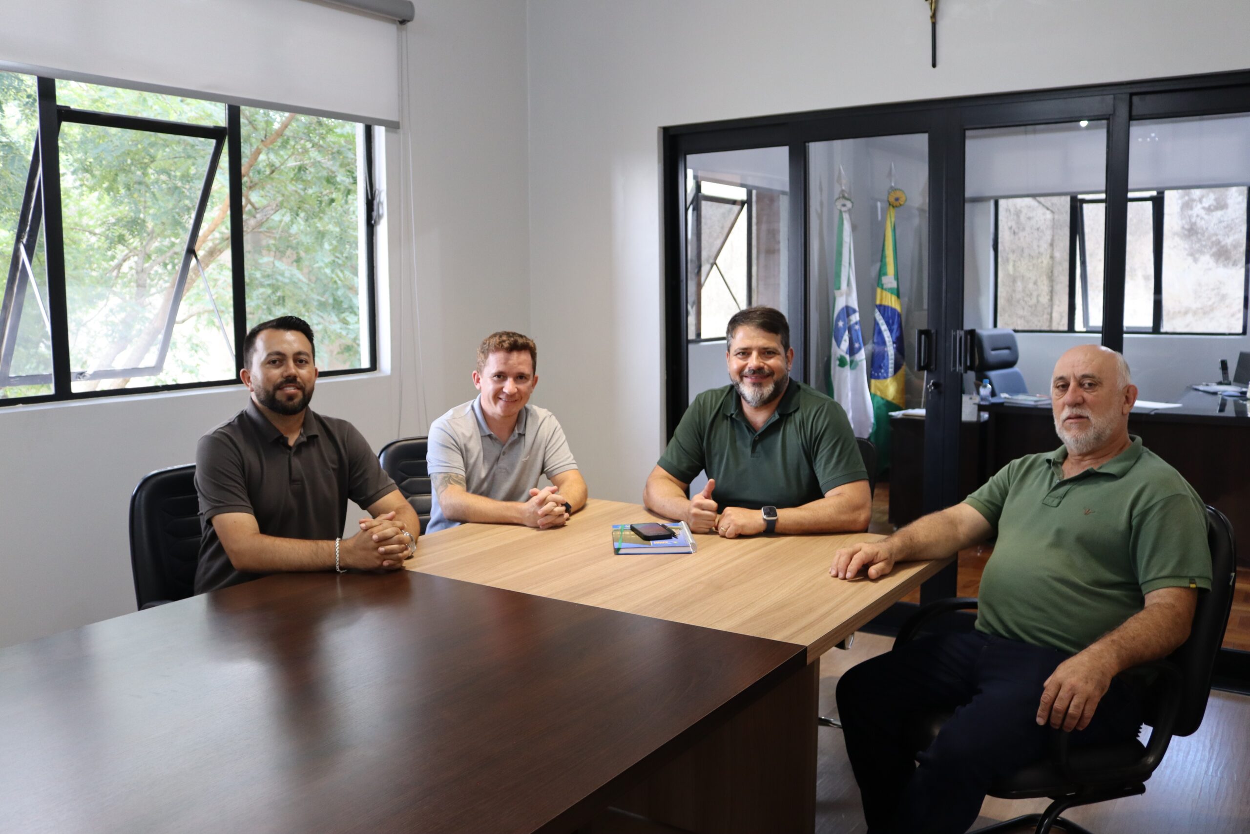 Hospital Bom Pastor e APAE de Turvo recebem recursos do deputado Rodrigo Estacho